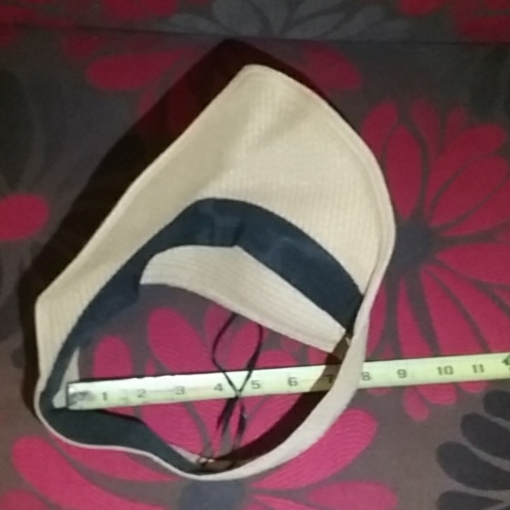 HAT - Picture 6 of 8